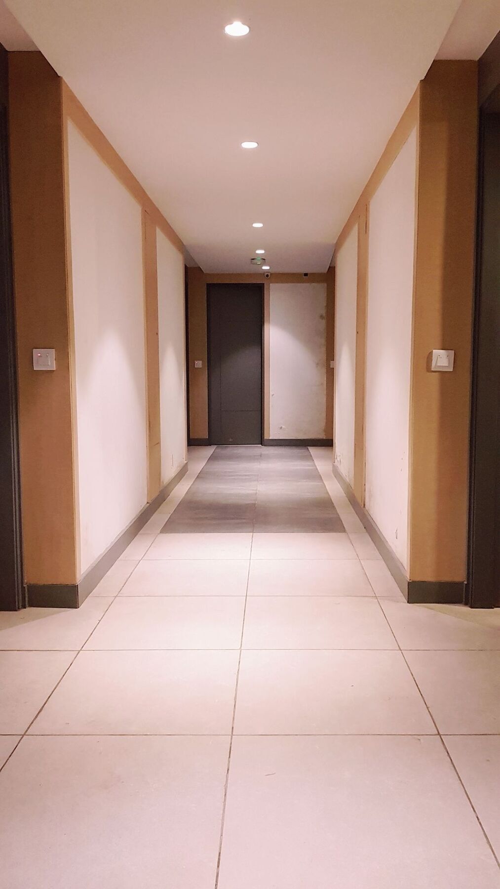 Hotel Superb 5 Mins Walk From New Delhi Station Exterior foto